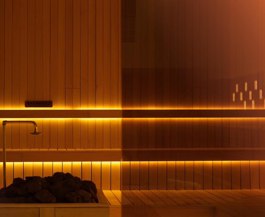 SEVEN sauna and contrast therapy experience