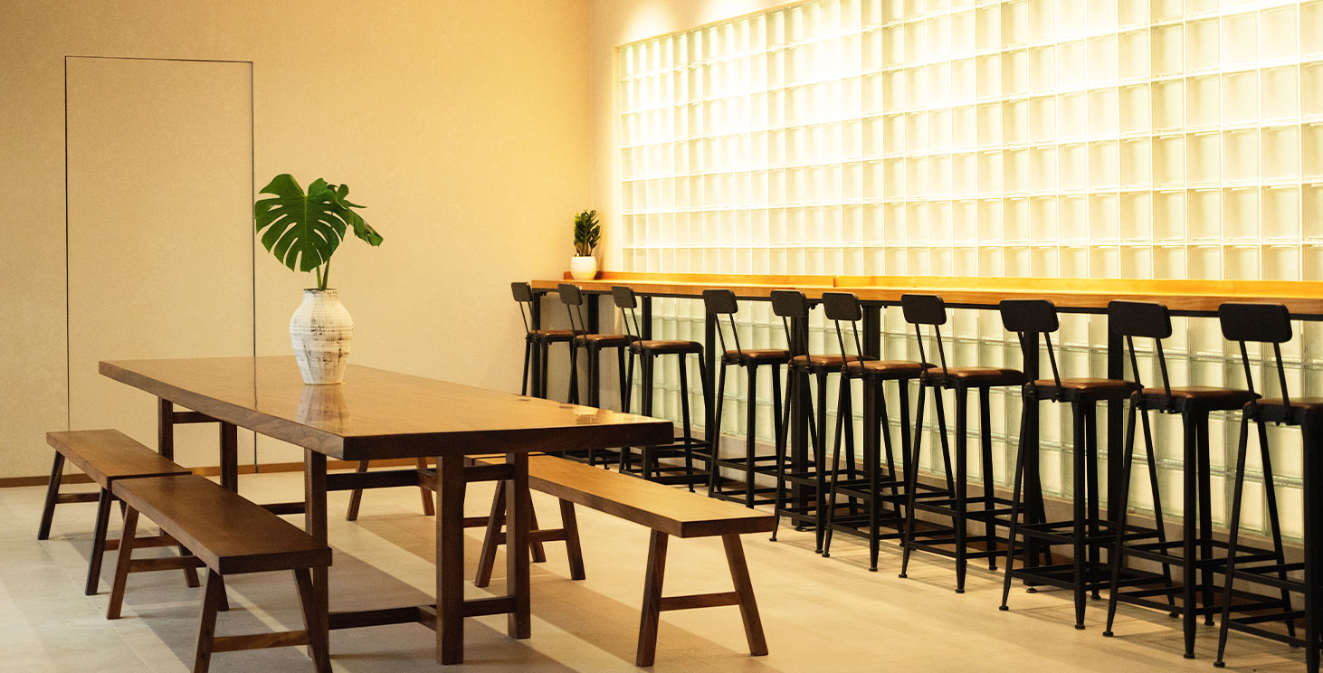 SEVEN wellness cafe lounge